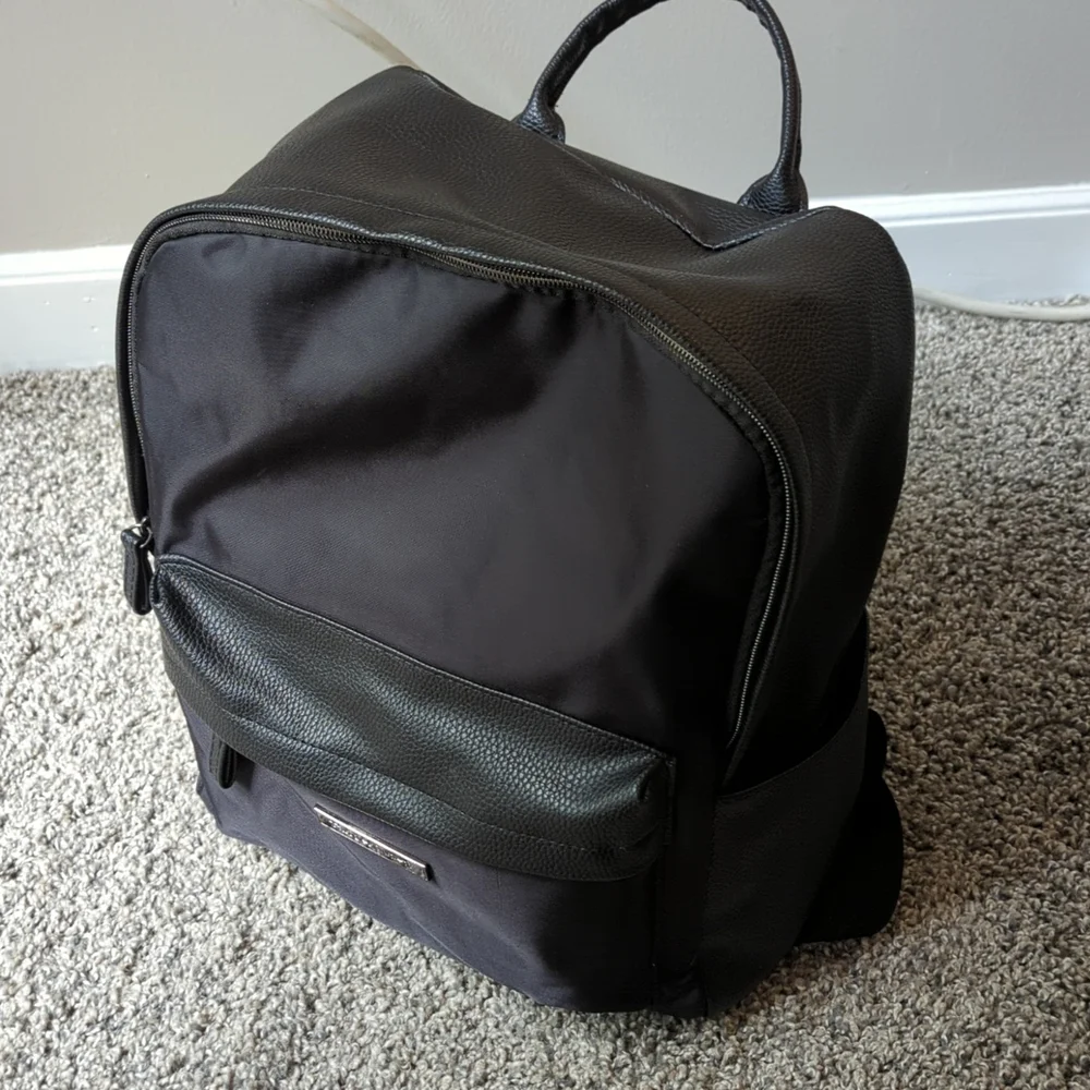 Small Black Backpack - Picture 4 of 4